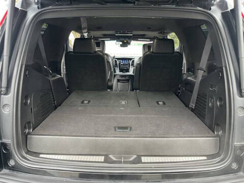 2017 Cadillac Escalade Platinum