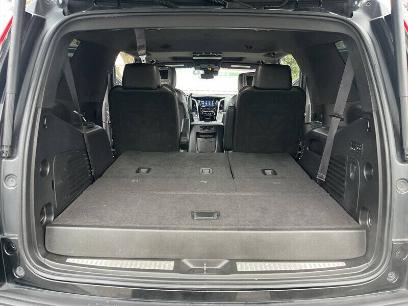 2017 Cadillac Escalade Platinum