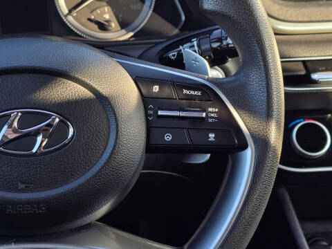 2022 Hyundai Sonata Hybrid Blue