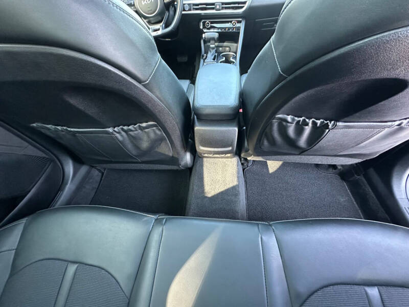 2022 Kia K5