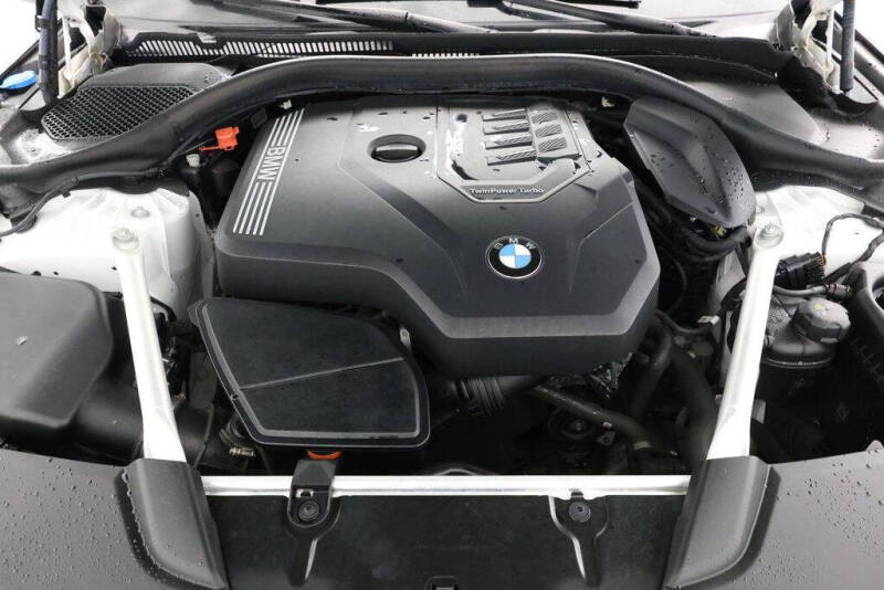 2023 BMW 5 Series 530i