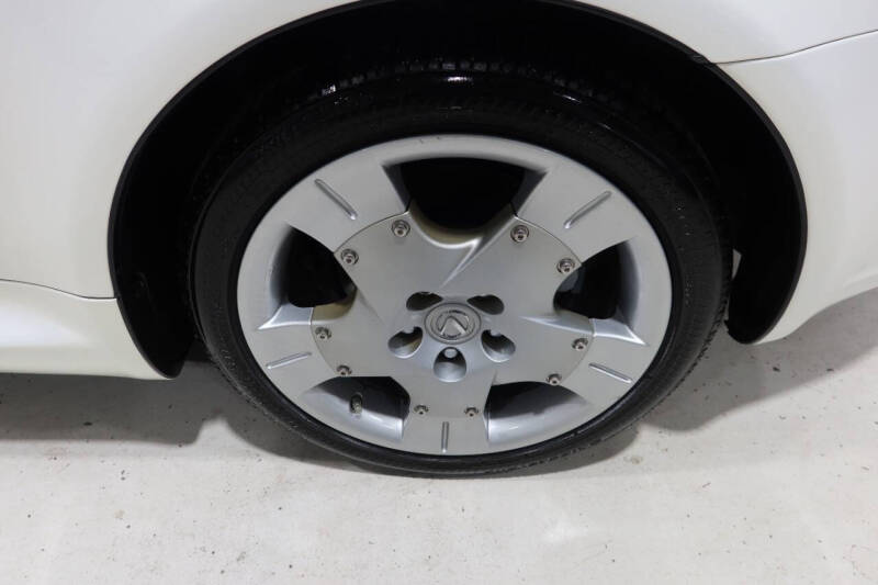 2005 Lexus SC 430