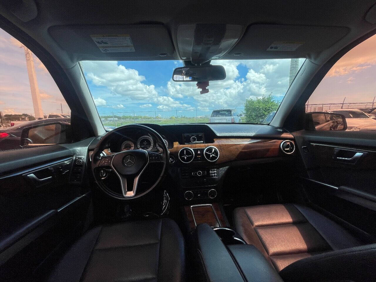 2015 MERCEDES-BENZ GLK-Class SUV / Crossover - $15,900