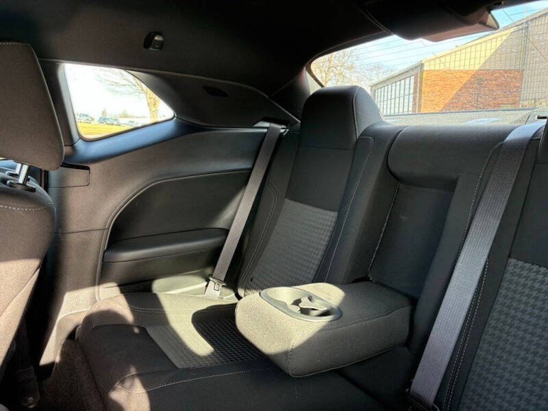 2023 Dodge Challenger SXT