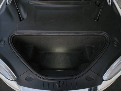 2020 Tesla Model S Performance