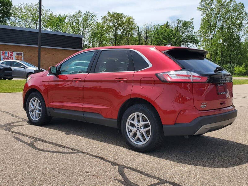 2022 Ford Edge SEL