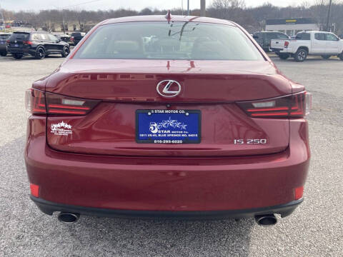 2015 Lexus IS 250