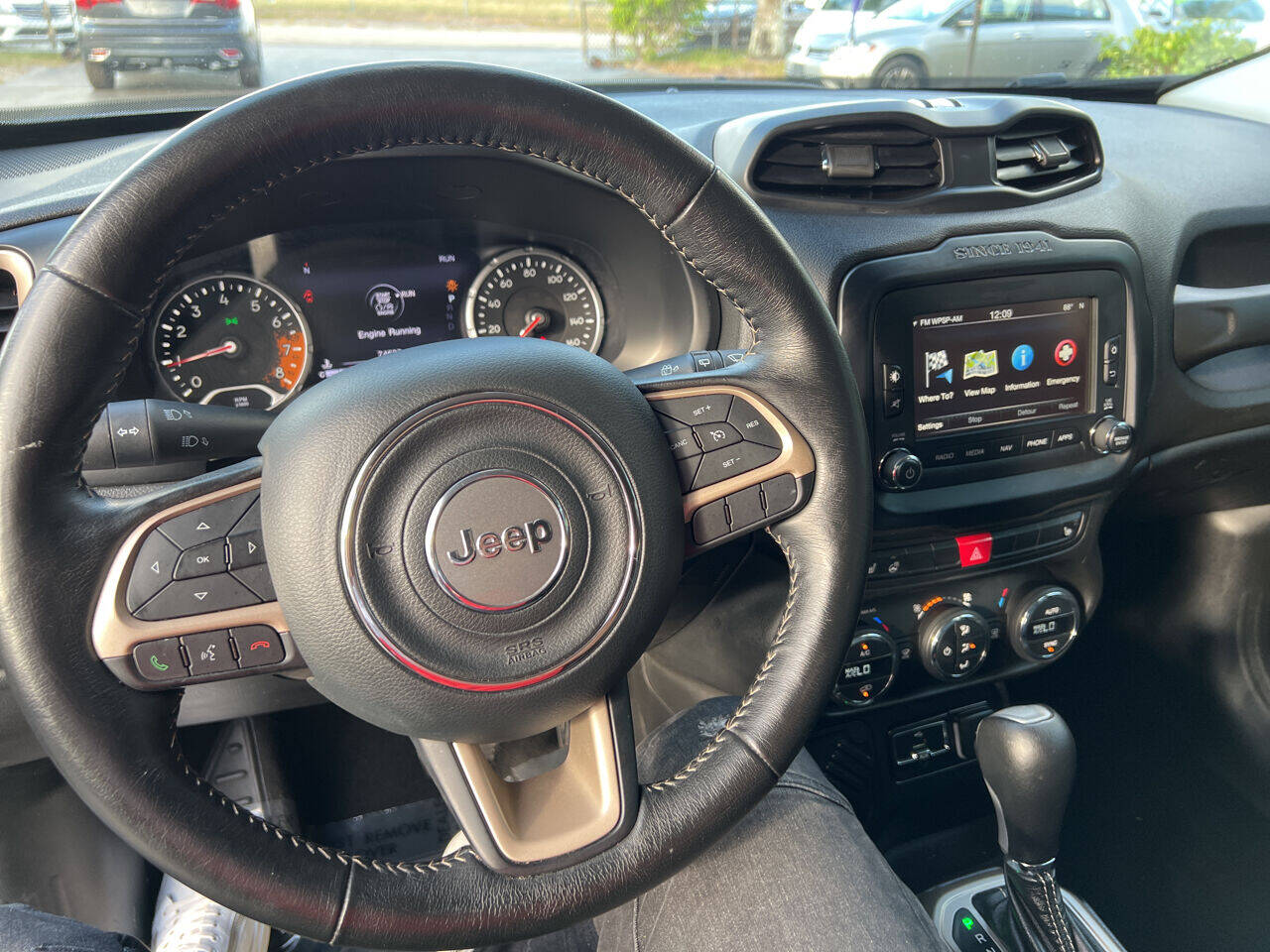 2017 Jeep Renegade  - $17,900