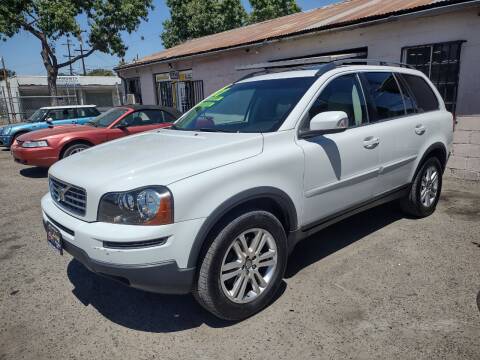 2007 Volvo XC90 for sale at Larry's Auto Sales Inc. in Fresno CA