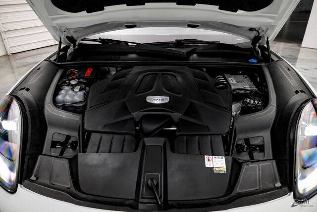 2023 Porsche Cayenne