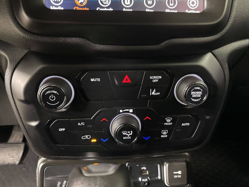 2022 Jeep Renegade Altitude