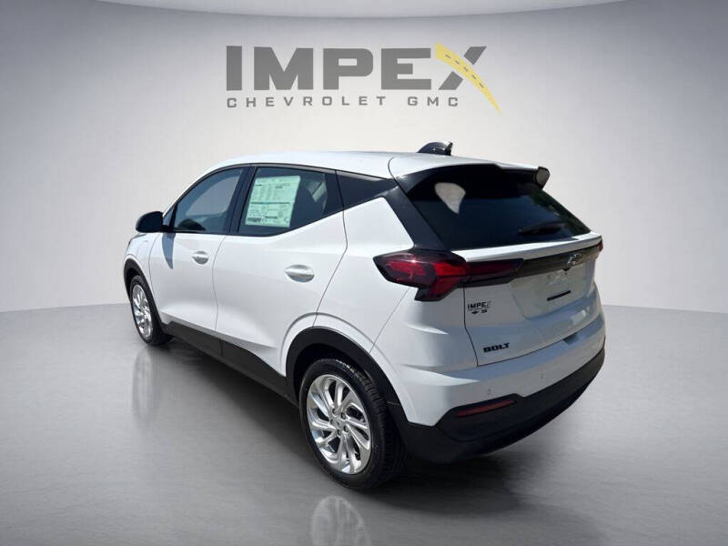 2027 Chevrolet Bolt LT
