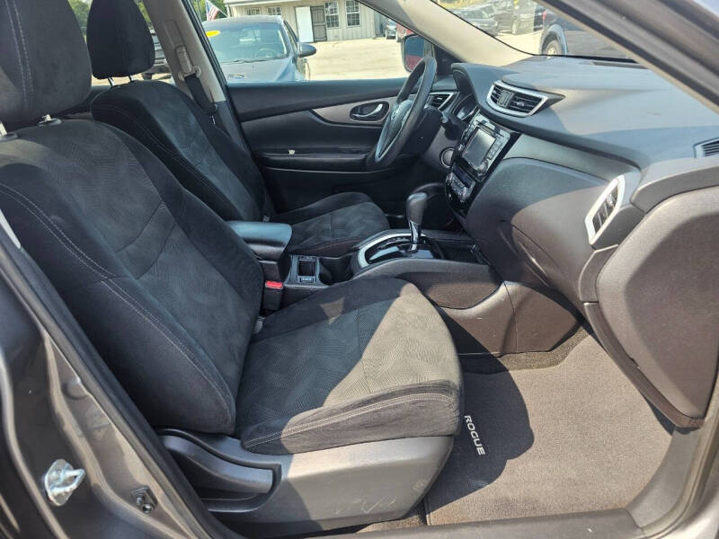 2015 Nissan Rogue SV