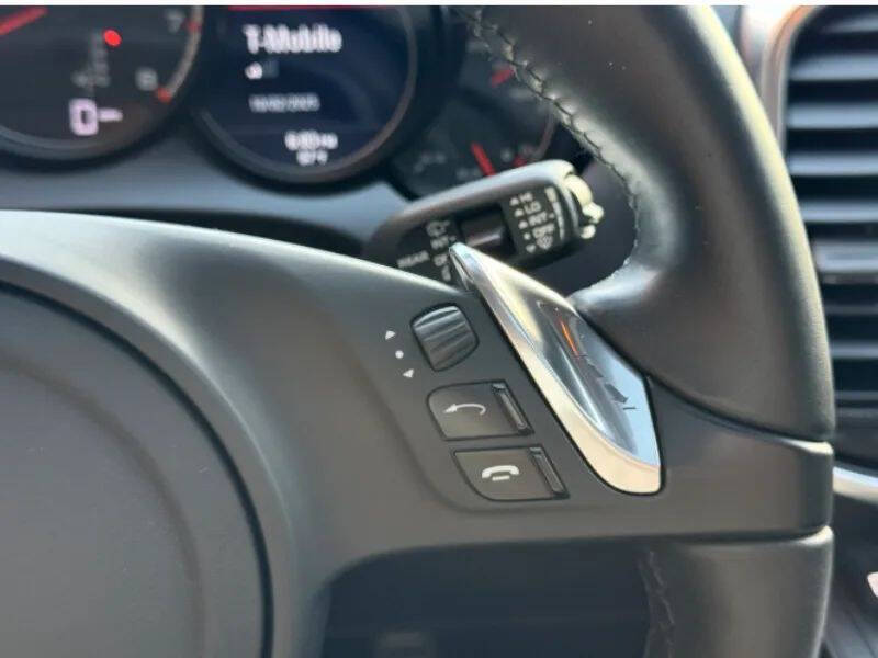 2012 Porsche Cayenne Turbo