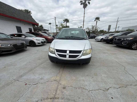 2005 Dodge Caravan SE