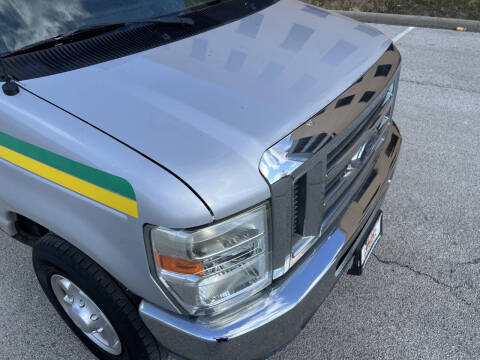 2011 Ford E-Series E-250