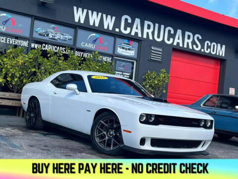 2018 Dodge Challenger for sale at CARUCARS LLC in Miami FL
