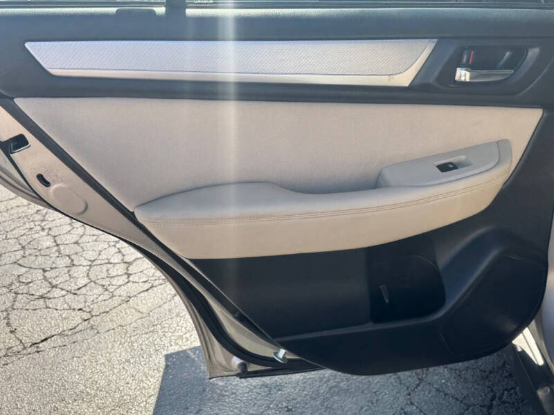 2017 Subaru Outback 2.5i Premium