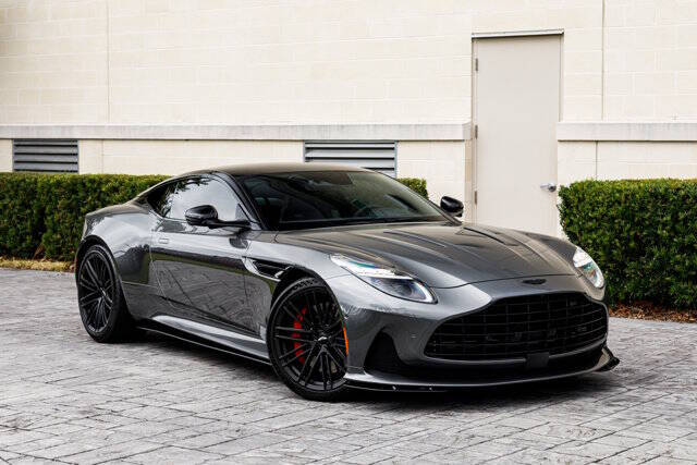 2024 Aston Martin DB12 V8