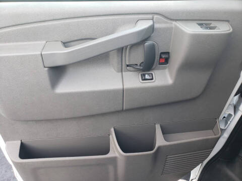 2020 GMC Savana 2500