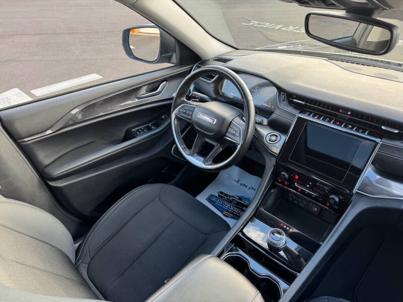 2021 Jeep Grand Cherokee L Altitude