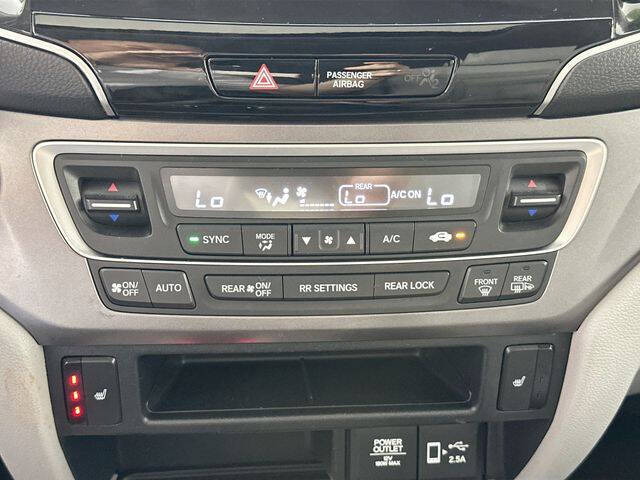 2022 Honda Pilot SE