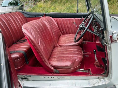 1937 Bentley Vanden Plas