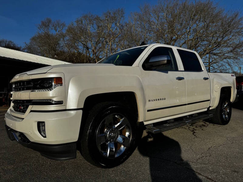 2017 Chevrolet Silverado 1500 LTZ's photo