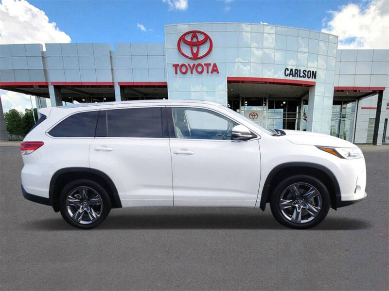 2019 Toyota Highlander Limited Platinum