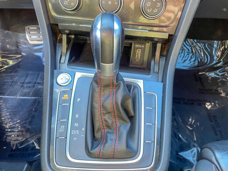 2015 Volkswagen Golf GTI