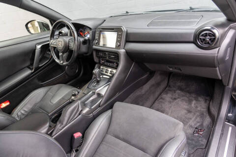 2018 Nissan GT-R Premium