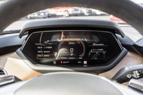 2022 Audi e-tron GT quattro Premium Plus