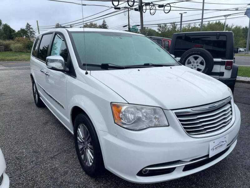 2014 Chrysler Town and Country for sale in Vineland, NJ