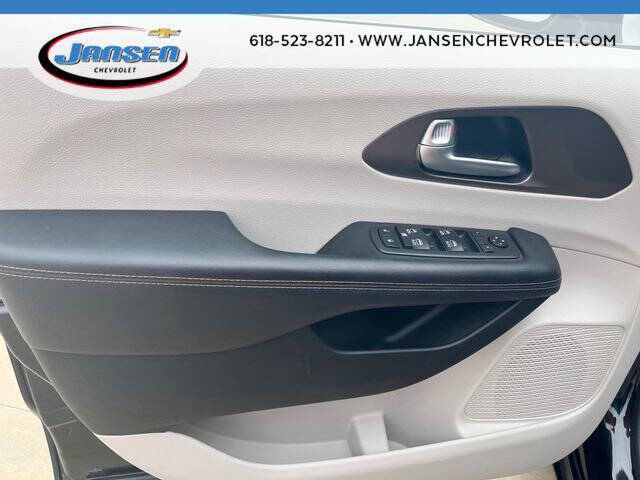 2018 Chrysler Pacifica Touring L Plus