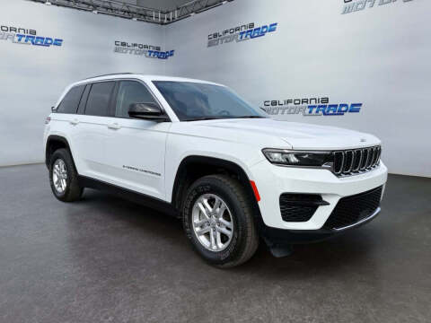 2023 Jeep Grand Cherokee Laredo