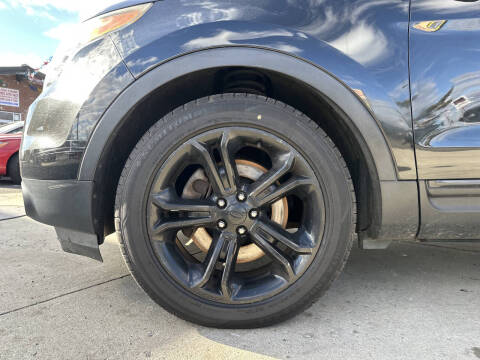 2014 Ford Explorer Sport