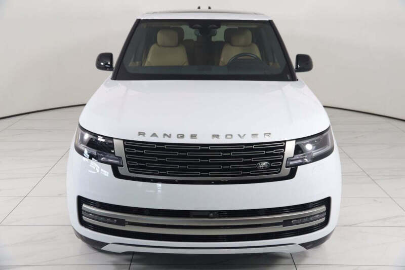 2024 Land Rover Range Rover P400 SE