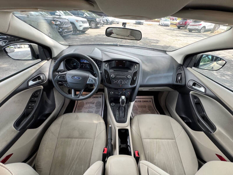 2015 Ford Focus SE