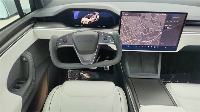 2024 Tesla Model X Plaid