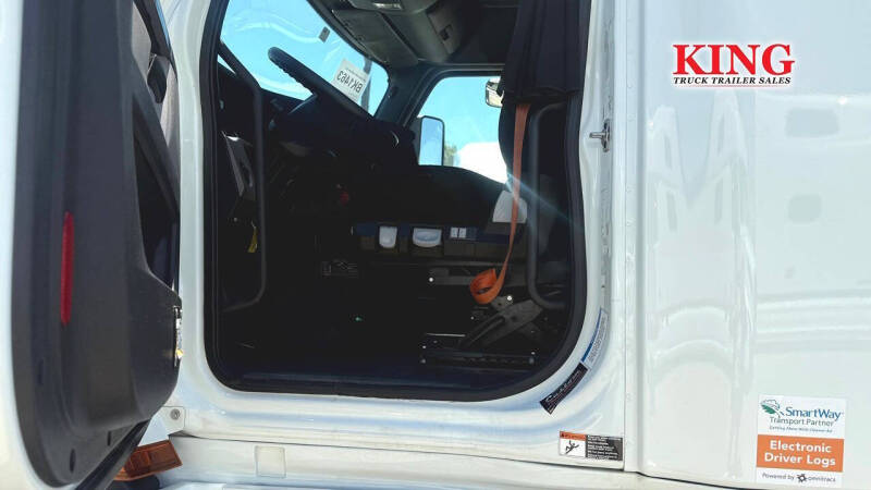 2020 Freightliner Cascadia