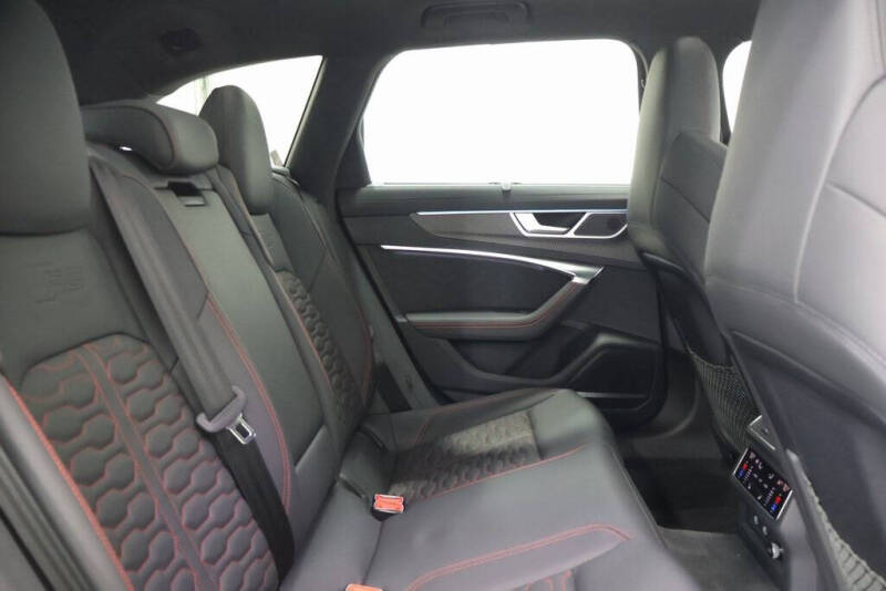 2025 Audi RS 6 Avant performance 4.0T quattro Avant