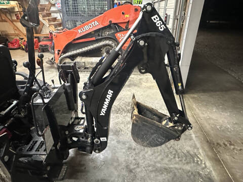 2023 Yanmar SA223  Backhoe
