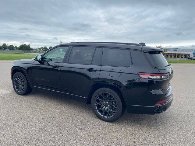 2023 Jeep Grand Cherokee L Summit