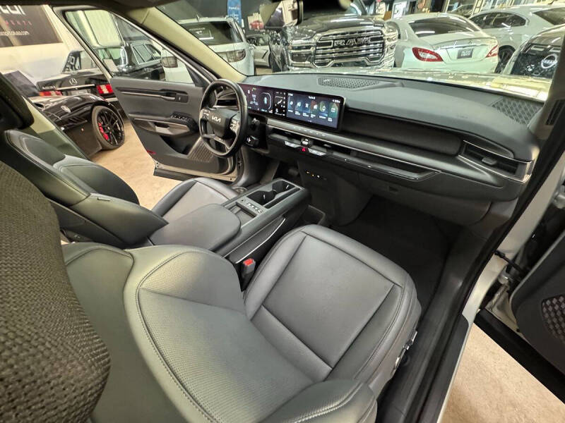 2024 Kia EV9 Light Long Range