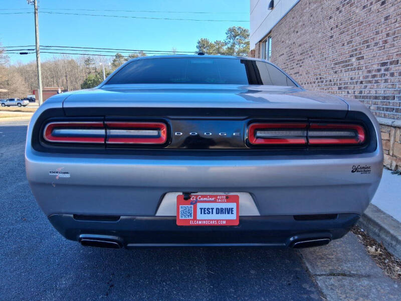 2016 Dodge Challenger SXT