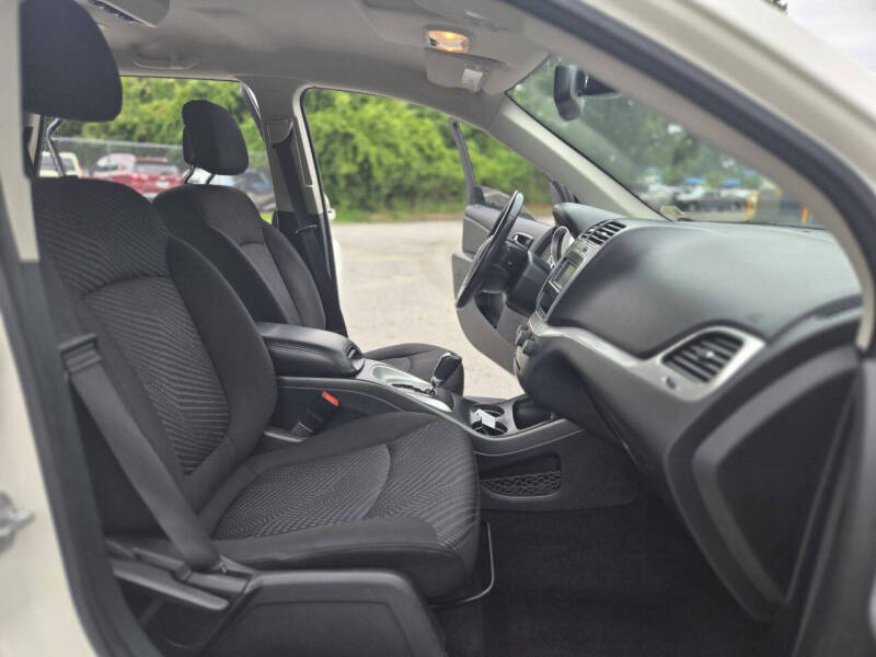 2020 Dodge Journey SE Value