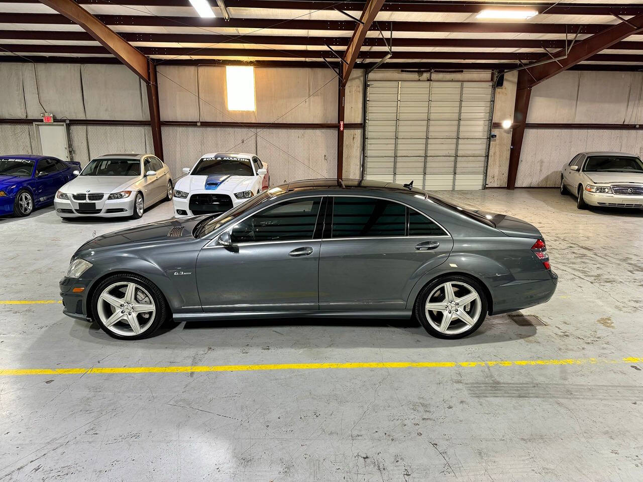 2008 Mercedes-Benz S-Class for sale at Carnival Car Company in Victoria, TX