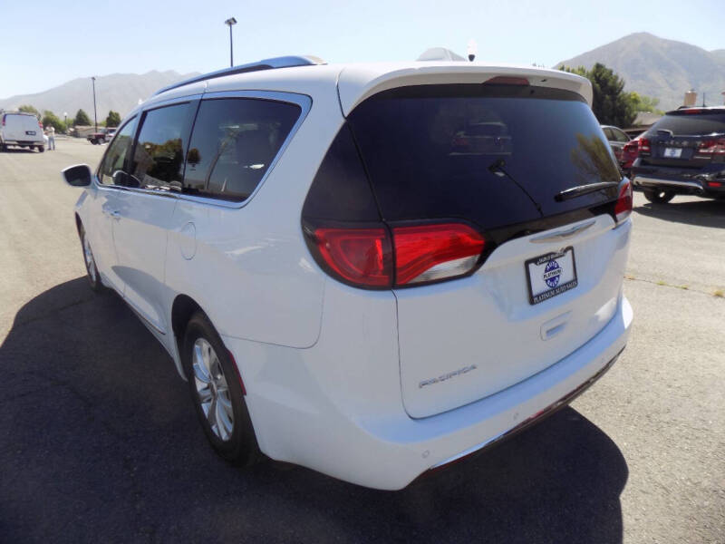 2018 Chrysler Pacifica Touring L