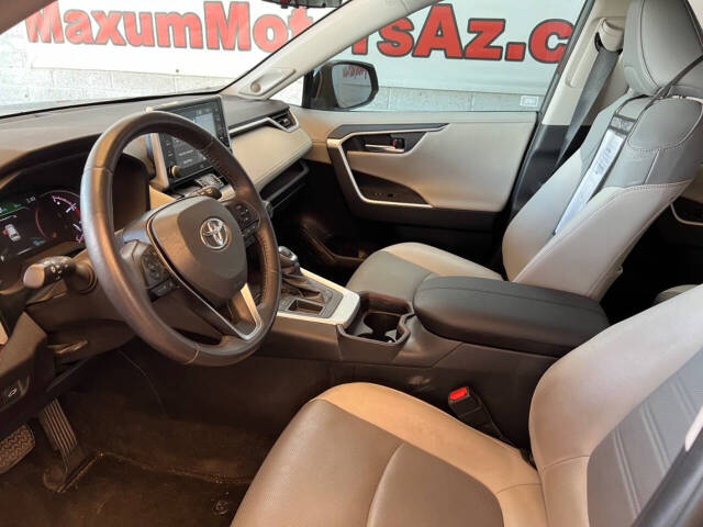 Image 5 of 2021 Toyota RAV4