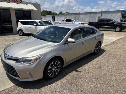 2017 Toyota Avalon XLE